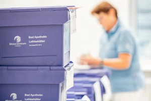 Transportboxen mit Blisterverpackungen